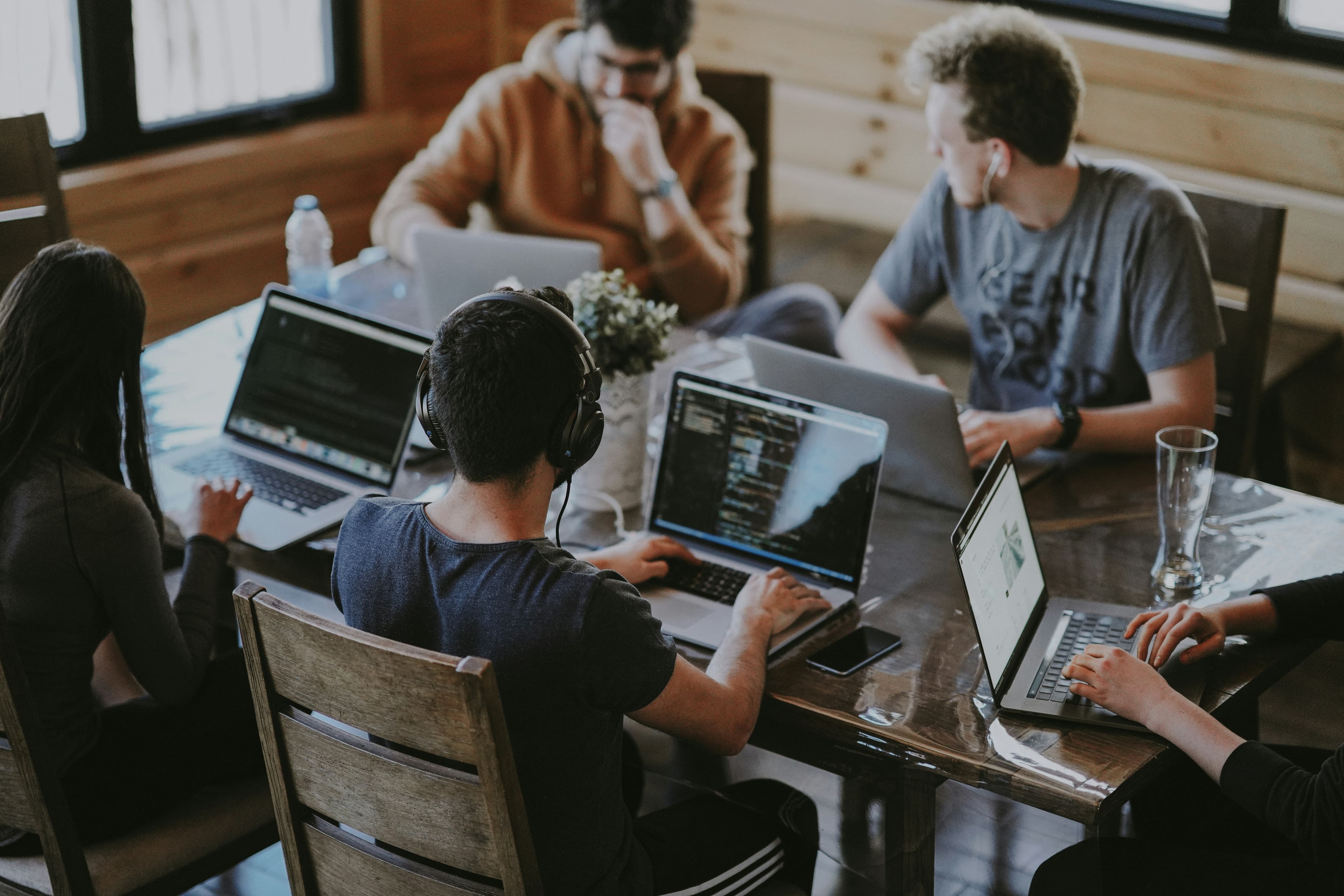 How to Attract Top Talent in a Competitive Market